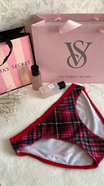 Трусики victoria&rsquo;s secret розмір с 125985537 фото